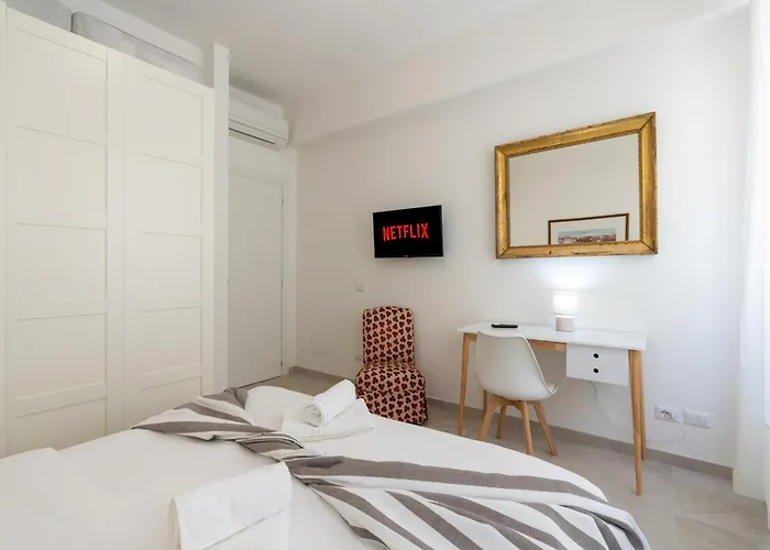 Luxury - Colosseo 10 Min Apartment *