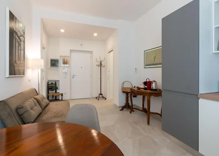 Luxury - Colosseo 10 Min Apartment *